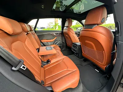 صورة مصغرة 7 لـ 2020 AUDI Q8