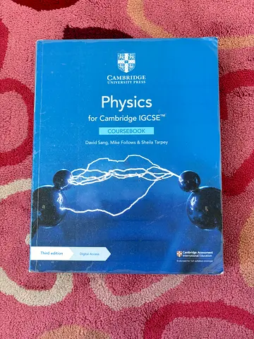 Cambridge IGCSE Physics Coursebook