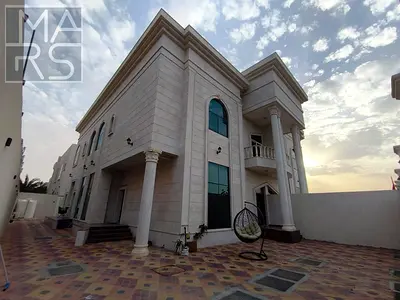 A Spacious 5 bedroom villa for rent in Nasma Residence