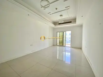Pool View | Fitted Kitchen | Prime Location