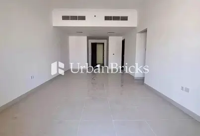 Vacant In June | Canal View | Spacious Layout