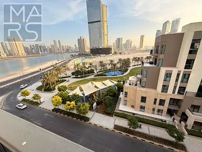 شقة فاخرة بإطلالة بحرية خلابة، ثلاث غرف نوم، في جزيرة مريم، الخان - منزل أحلامك بانتظارك!