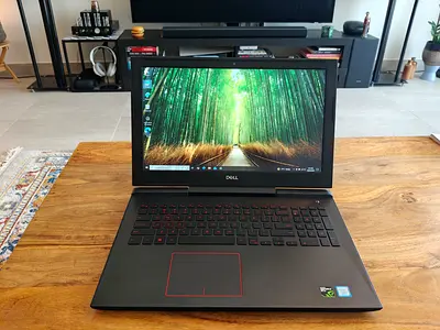 Dell Inspiron 15 7577 Gaming Laptop | i7 | GTX 1060 Max-Q | 16GB RAM | Excellent Condition