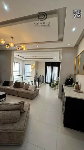 Prime Deal! 5BR Residential/Commercial Villa on Main Camel Racecourse Rd | 100% Freehold for