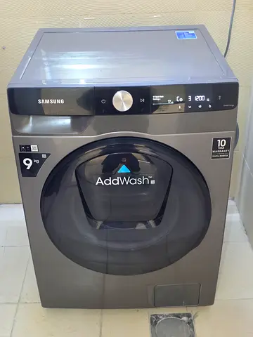 Samsung digital 9kg washing machine Dor in Dor