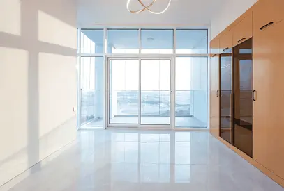 Low Floor | First Move In | Open View