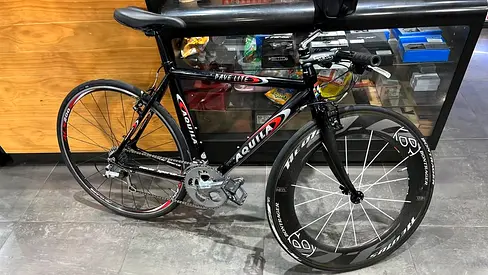 Vintage Carbon / Aluminum bike