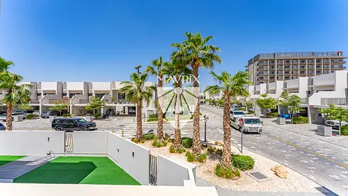 Corner Unit | Large Garden | Prime Location