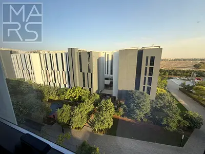 Hot Deal Studio | Free Parking, Pool & Gym | Link 3