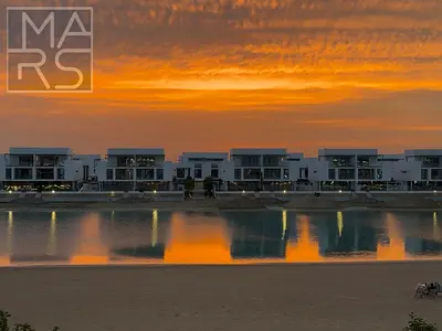 Exclusive Price Offer – Direct Waterfront Freehold Villas | Ready Now