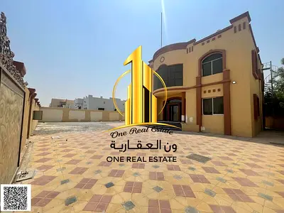 🏡 للايجار فيلا مميزة في عجمان – منطقة الرقايب 🏡 ✨ موقع ممتاز قريب من جميع الخدمات والمرافق الحيوية 🛏️ 6 غرف نوم  🛋️ صالة واسعة  🪑 مجلس  🛁 7 حمام
