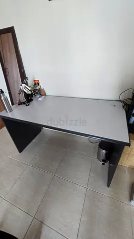 Simple Office Computer Desk - Good Condition