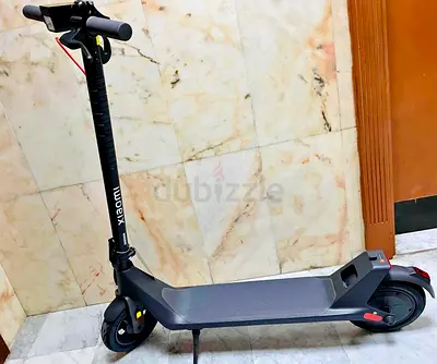Xiaomi scooter 4 Lite 2 Gen very good condition