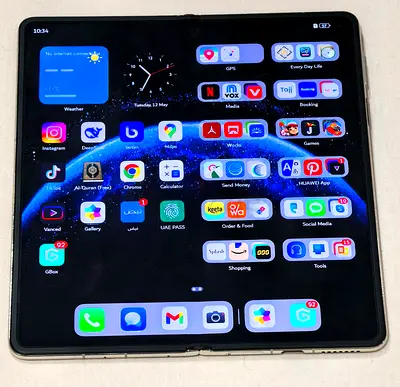 📱 For Sale — Huawei Mate X6