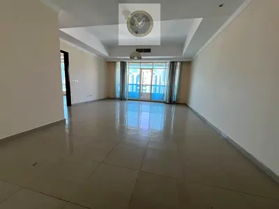 شقة واسعة للإيجار في التعاون، 3 غرف نوم - مع  تكييف مجاني ,باركن،  جيم ،بلكون وخزائن حائط