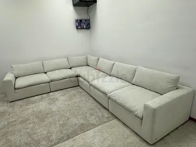 Perfect condition the one brand modular sofa