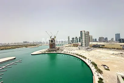 Corner Unit | Sea View | Ready To Move