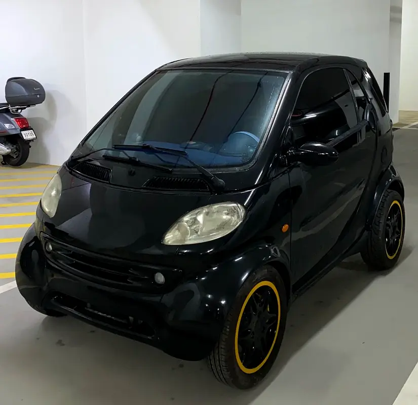 Smart Fortwo 2001 — photo 1 of 9