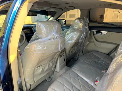 2015 Infiniti QX70 — фото 10