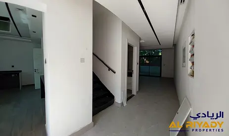 Spacious 2BR Townhouse | Vacant on Transfer | Community lifestyle