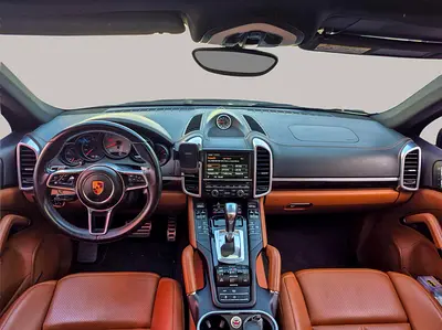 2016 Porsche CAYENNE — миниатюра 9