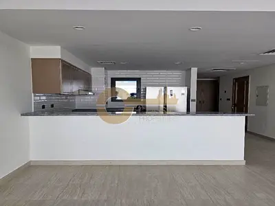 READY TO MOVE | SPACIOUS LAYOUT | FAMILY LIVING