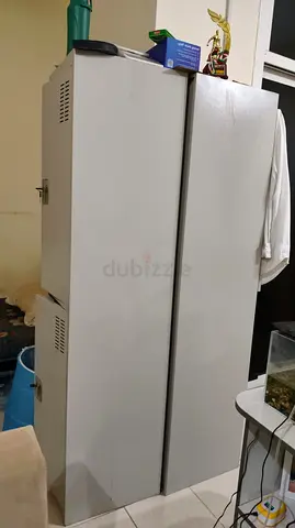 Shelf cabinets