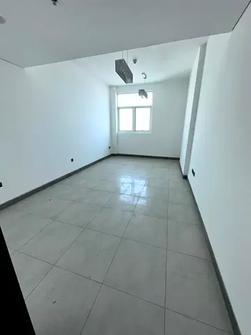 Ready to Move! 2BR Master (Second Tenant) for Rent in Al Rolla | Free Parking & Maintenance 🚗✨