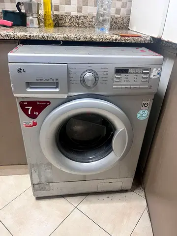 LG 7kg Front Load Washing Machine - Used, Working
