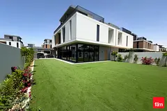Moonstone 5BR | Huge Plot | Pool Backing