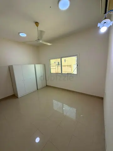 Studio room for rent