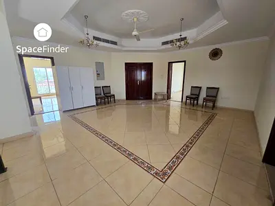7 Bedroom villa | Prime Loction | Nad Al Hamar