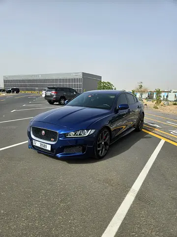 EXCELLENT CONDITION I JAGUAR XE S I 2016 I GCC