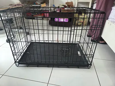 Foldable Metal Dog Crate with Removable Tray for medium breeds - Brand New