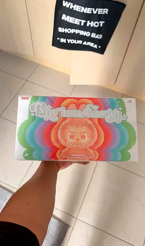 Labubu v3 full box