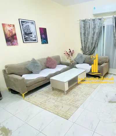 شقه فاخره غرفه وصاله مع بلكونه باطلاله مفتوحه.عجمان الروضه 2. مفروش بالكامل للإيجار الشهري✨الإيجار يشمل الفواتير والإنترنت