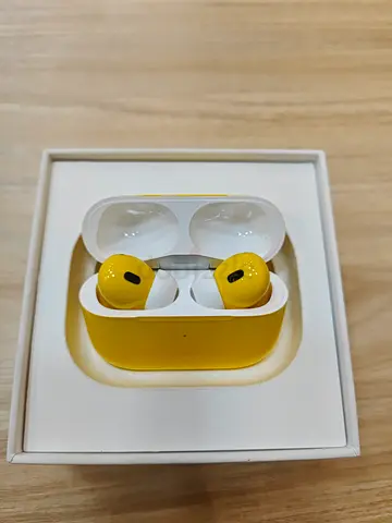 APPLE Airpods pro 2 (painted)