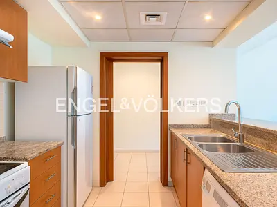 Vacant l Unfurnished l Large Layout