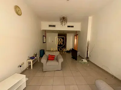 شقة بغرفة نوم واحدة في مساحة واسعة مع تكييف هواء مجاني