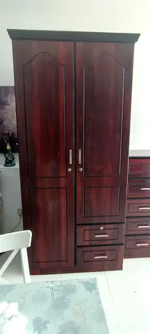 Big wardrobe with dresser 3 months use