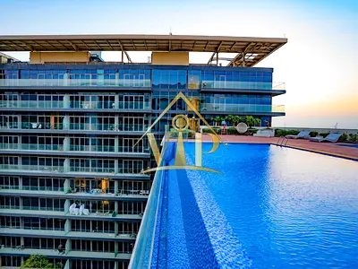 Corner Unit with 360 Panoramic Living Room | Flexible Payments Offered