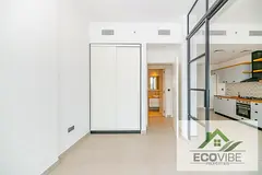 Modern 1-Bedroom Apartment | Unfurnished | Community View | Collective Tower 2
