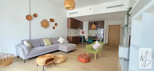 SEA VIEW / FURNISHED / PRIVATE BEACH