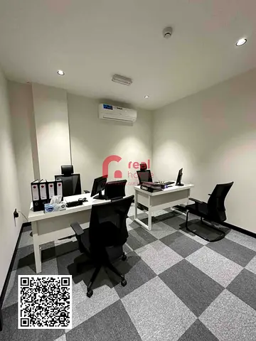 Affordable Desk Space  | 0% Commission | Ejari | Trade License Renewal