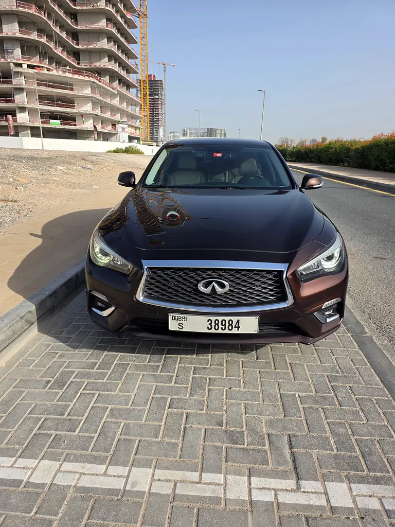 Infiniti Q50 2018 — photo 1 of 10