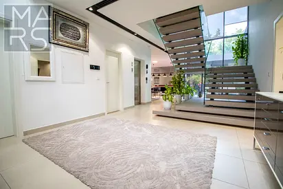 Brand-new 5bhk Signature l ready to move l furniture