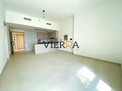 Hot Deal l Smart Home & Spacious l Pool View l Prime Location