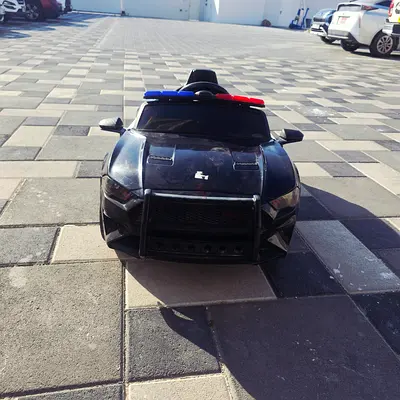 Childrens Electric Ride-On Police Car (Black) - Used