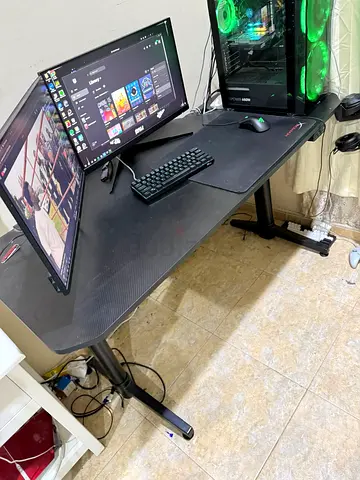 Gaming desk or height adjustment with electric