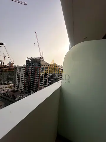 جاهز للسكن / مفروش بالكامل / طابق مرتفع / شروط مرنة